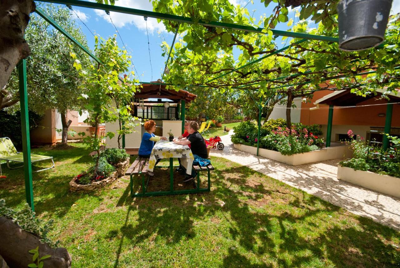 Guest House Bizjak فينكوران المظهر الخارجي الصورة